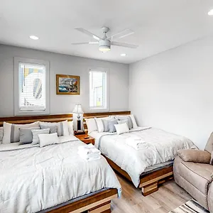  Holiday home Gem Of Music United States