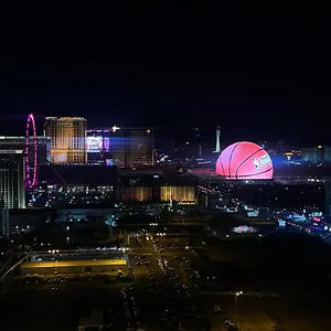  Homestay Balcony Strip View United States